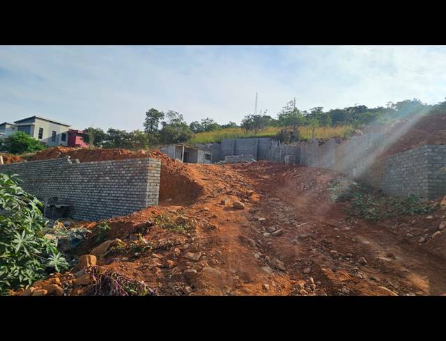 1,220M² VACANT LAND FOR SALE IN CASHAN